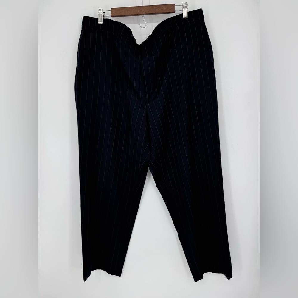 Jos. A. Bank Traveler Collection Black Pinstripe Trousers Size 42R 100% Wool - Picture 1 of 4